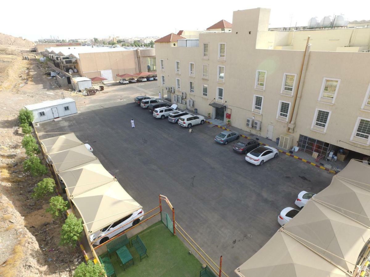 فندق البيت المثالي Ideal Home Hotel Medina ภายนอก รูปภาพ