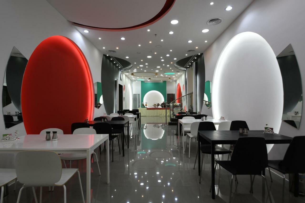 فندق البيت المثالي Ideal Home Hotel Medina ภายนอก รูปภาพ
