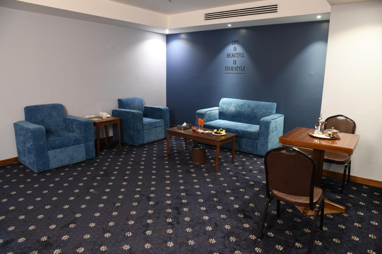 فندق البيت المثالي Ideal Home Hotel Medina ภายนอก รูปภาพ